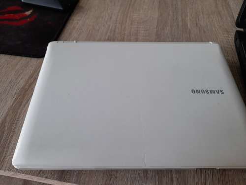 ***CRAZY SPECIAL**TOSHIBA SATELITE LAPTOP AND FREE SAMSUNG N150 NOTEBOOK***