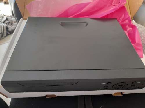 ***BRAND NEW COMPLETE MIB COLOUR CCTV SYSTEM**4 CH, HDMI, REMOTE, MOUSE RECORDER, PHONE VIEWING**