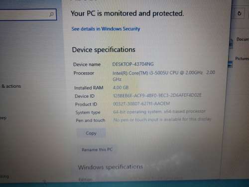 ***FREE FREIGHT FRIDAY****LIKE NEW i3 HP 15 LAPTOP. 4GB RAM, NEW 250GB SSD8888