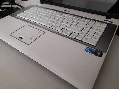 **LIQUIDATION STOCK**I3 MECER XPRESSION M770CUH,17INCH LAPTOP, FRESH W10 LOADED****