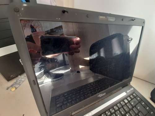 *FREE FREIGHT FRIDAY*LIQUIDATION STOCK**FUJITSU SIEMENS AMILO PRO*WORKING NO HDD**
