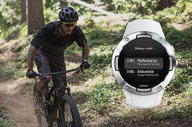 ***WOW**NEW SUUNTO 5 WHITE SMART WATCH IN BOX,MANY FEATURES**OVER R5000 IN STORE