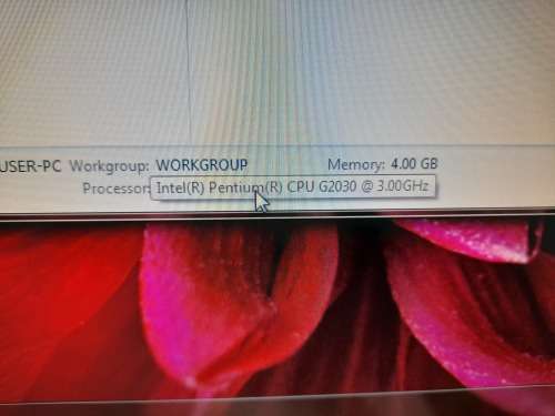 ***COMPLETE PC SET UP**PC BOX, FREE MECER FLATSCREEN, NEW WIRELESS MOUSE, NEW SPEAKERS,***