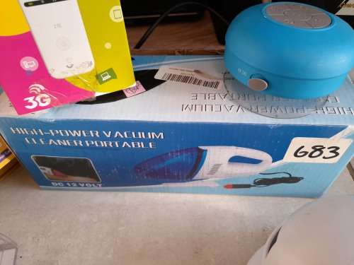 **CRAZY WED SPECIAL*LIQUIDATION STOCK**BULK LOT OF UNTESTED ELECTRONICS***