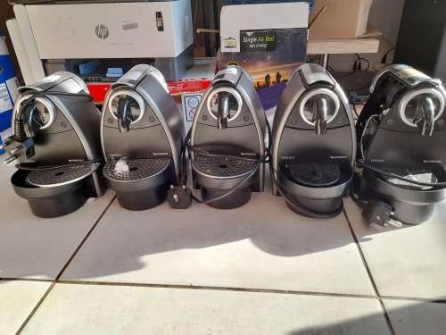 CRAZY SPECIAL**LIQUIDATION STOCK**4 X NESPRESSO COFFEE POD MACHINES**SOLD AS IS****
