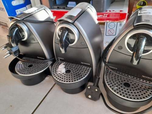 CRAZY SPECIAL**LIQUIDATION STOCK**4 X NESPRESSO COFFEE POD MACHINES**SOLD AS IS****