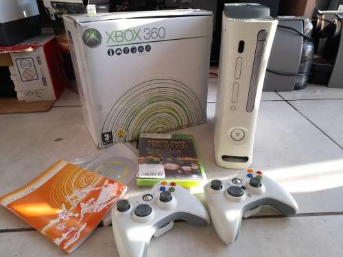 ***CRAZY SPECIAL**XBOX 360 CONSOL WITH REMOTES AND GAMES AND ACCESSORIES IN BOX**ASKING UPGRADE**