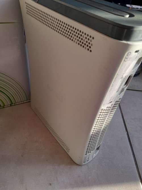 ***CRAZY SPECIAL**XBOX 360 CONSOL WITH REMOTES AND GAMES AND ACCESSORIES IN BOX**ASKING UPGRADE**