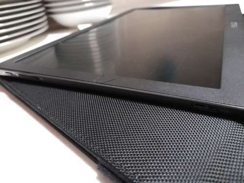 ***SNAP FRI SPECIAL***ASUS 15.6 INCH PORTABLE SCREEN WITH CARRY BAG***READ AD****