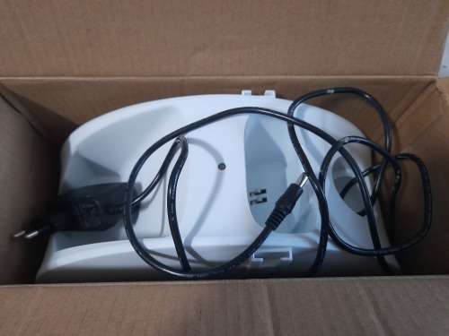 *DEMO TAURUS ASPIRADORA ESCOBA CORDLESS VACUUM WITH ALL ATTACHMENTS IN BOX ***R3500***