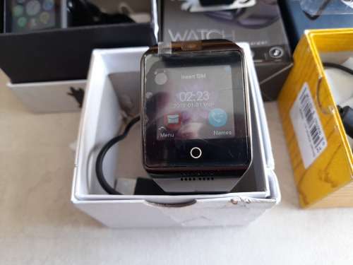 *CLEARANCE SALE**LIQUIDATION STOCK**LOT OF 5 3G SMART WATCHES, WORKING*******