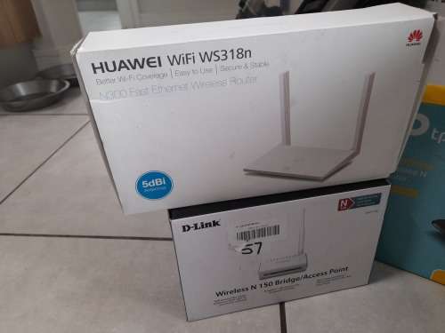 *MONTH END SPECIAL***LIQUIDATION STOCK**BULK LOT OF  ROUTERS, WIFI EXTENDERS ETC**OVER R3000 VALUE**