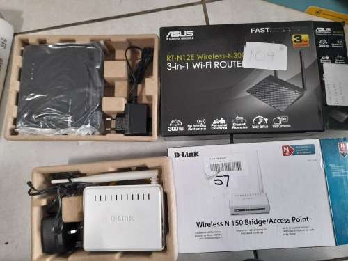 *MONTH END SPECIAL***LIQUIDATION STOCK**BULK LOT OF  ROUTERS, WIFI EXTENDERS ETC**OVER R3000 VALUE**