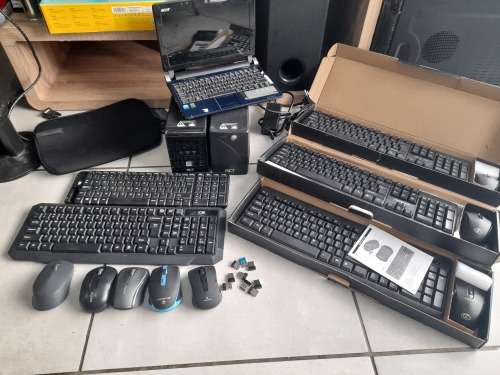 **MONTH END DEAL***BULK LOT OF WIRELESS KEYBOARDS+MOUSE, ACER LAPTOP,UPS,BAG**NOT TESTED***