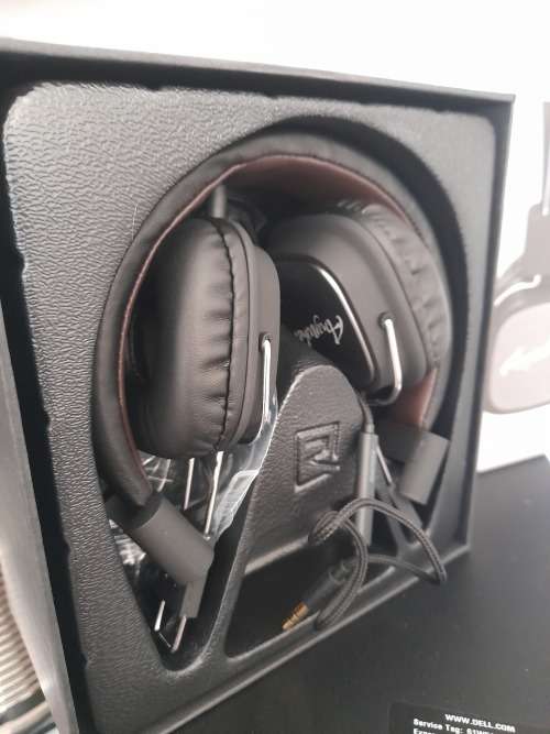*MONTH END DEAL**DELL VOSTRO PC BOX, DELL SCREEN*FREE KEYBOARD NEW WIRELESS MOOUSE,NEW REMAX HEADSET