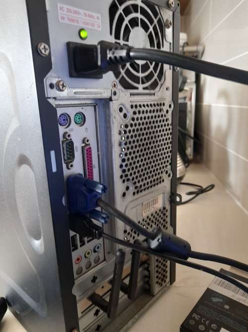 *MONTH END DEAL**DELL VOSTRO PC BOX, DELL SCREEN*FREE KEYBOARD NEW WIRELESS MOOUSE,NEW REMAX HEADSET