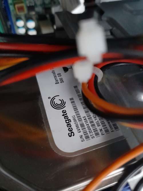 ***CLEARANCE SALE**LENOVOTHINKCENTRE M91P, I5, 4GB RAM, 500GB HDD**POWERS ON SHUTS DOWN**