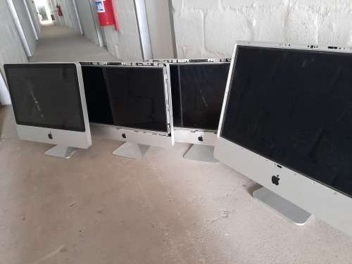 **CLEARANCE SALE**LOT OF 4 X APPLE MAC PCS, SOLD AS IS, SPARES OR REPAIRS***ONE BID FOR ALL 4**