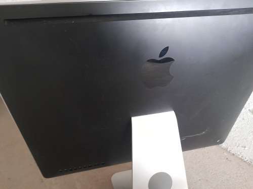 **CLEARANCE SALE**LOT OF 4 X APPLE MAC PCS, SOLD AS IS, SPARES OR REPAIRS***ONE BID FOR ALL 4**