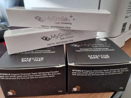 *LATE ENTRY*DOUBLE COMBO DEAL*MY SMILE TEETH WHITENING KIT*2 X WHITENING PENS, 2 X CHARCOAL POWDER*