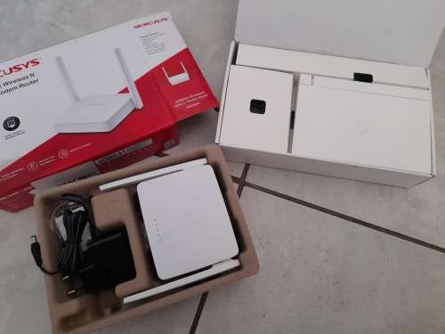 *LAST OF STORE CLEARANCE**BULK LOT OF  ROUTERS, 3G/4G MODEMS**OVER R5000 VALUE**