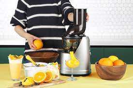 **Kuvings B1700 Whole Slow Juicer IN BOX WITH ACCESSORIES**2 PARTS HAVE BEEN REPAIRED**RETAIL R5000*
