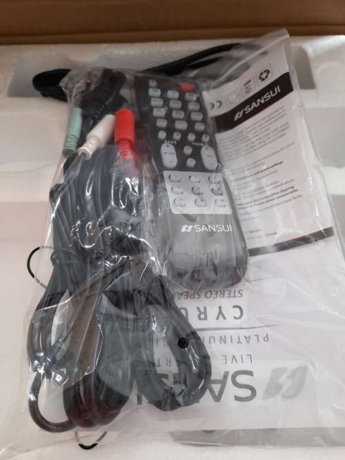 **BRAND NEW Sansui CYRUS Platinum Series 8` Party Speaker -RED DB60W**ABSOLUTLY AMAZING SOUND**R1999