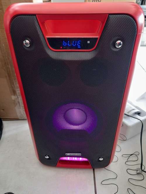 **BRAND NEW Sansui CYRUS Platinum Series 8` Party Speaker -RED DB60W**ABSOLUTLY AMAZING SOUND**R1999