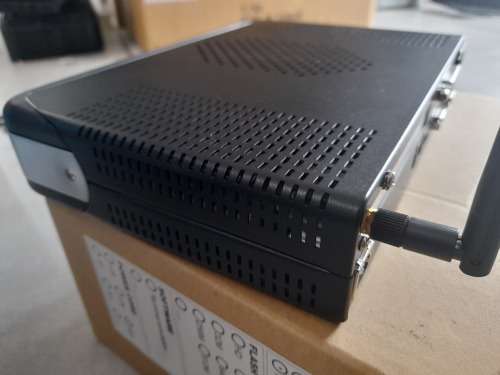 **WEEKEND SPECIAL*ONE LEFT**BRAND NEW EXILIS(ES600XP) THIN CLIENT IN BOX WITH CABLES, MANUAL ETC****