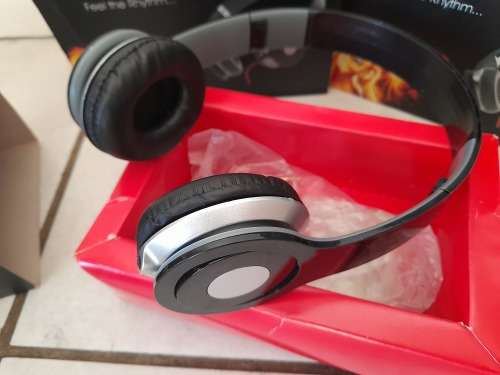 ******HERITAGE DAY DEAL*****LOT OF 4 X BRAND NEW REVERB HEADSETS IN BOX**1 BID FOR 4**