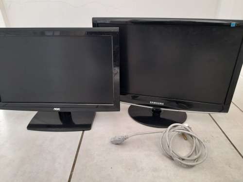 **SPRING SPECIAL*2 X PC SCREENS, SAMSUNG 20INCH, AOC 19 INCH*ONE BID FOR BOTH**