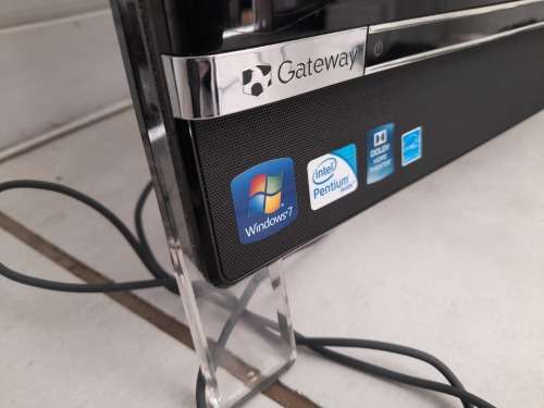 *****Gateway ZX4800 All in One 20, 1TB HDD, 4GB RAM , FREE WIRELESS KEYBOARD, MOUSE**BLANK SCREEN**