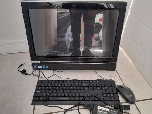 *****Gateway ZX4800 All in One 20, 1TB HDD, 4GB RAM , FREE WIRELESS KEYBOARD, MOUSE**BLANK SCREEN**