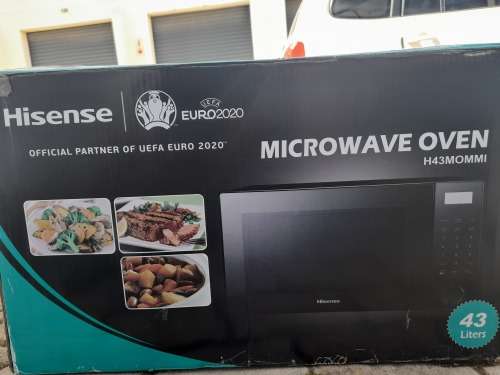 **MONTH END DEAL****BRAND NEW BLACK/MIRROR  HISENSE 43L MICROWAVE IN BOX**R3000 IN STORE*****