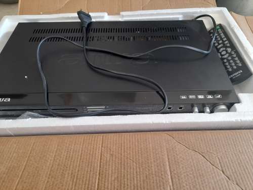 *NEW STOCK***BRAND NEW AIWA 5.1 HOMETHEATRE SYSTEM, DVD, BLUETOOTH ,AUX ETC****