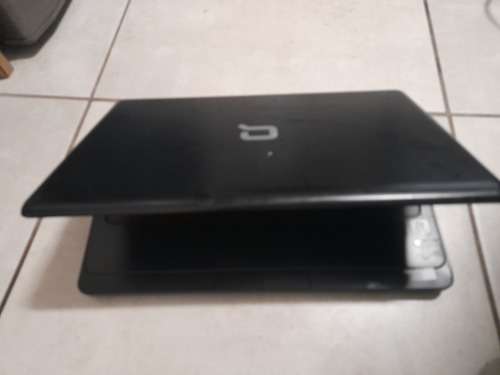 **LIQUIDATION STOCK***2x LAPTOPS* HP COMPAQ AND ACER ASPIRE**SOLD AS IS***