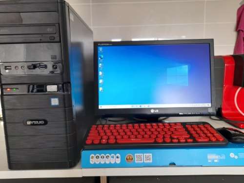 *SNAP FRI DEAL**FAST I3 DESKTOP, 3.7 GHZ 4GB RAM, 1TB HDD, W10, 19inch SCREEN,WIRELESS KEYBRD+MSE*