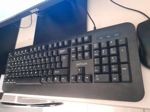 *CRAZY CHRISTMAS DEAL*I5 PROLINE DESKTOP PC, 4GB RAM, 3.4GHZ I5, 3RD GEN, 500GB HDD*FREE SCREEN ETC