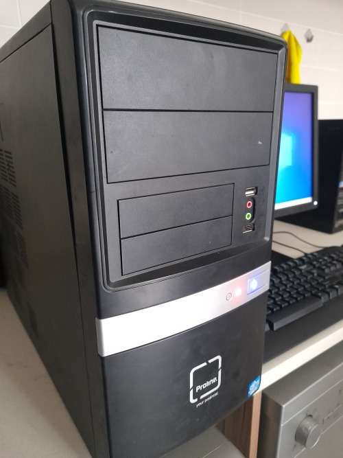 *CRAZY CHRISTMAS DEAL*I5 PROLINE DESKTOP PC, 4GB RAM, 3.4GHZ I5, 3RD GEN, 500GB HDD*FREE SCREEN ETC
