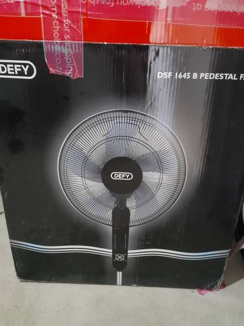 *CHRISTMAS IS COMING*SUMMER ON WAY*DEMO DEFY DSF 1645B PEDISTAL FAN*R1700 RETAIL**