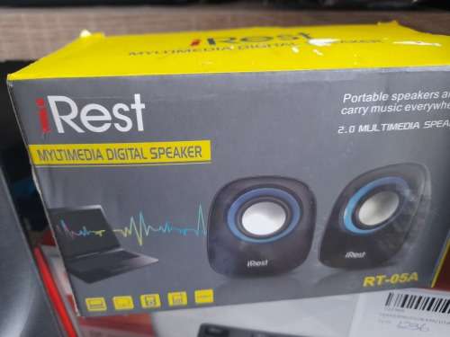 *CHRISTMAS COMING**BULK LOT OF NEW ITEMS*HEADSET, KEYBOARD/MSE,SPEAKERS,DVD WRITER,BATTERIES,LEDS ET