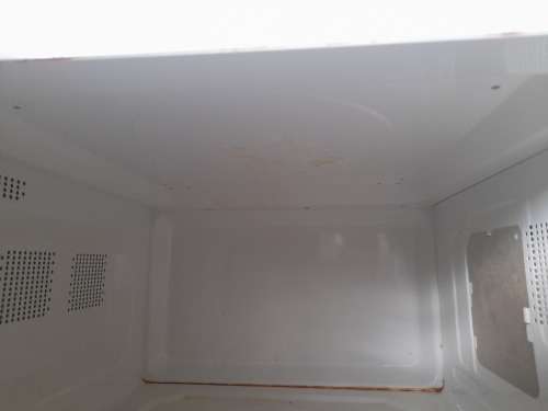 **LIQUIDATION STOCK**HOMECHOICE MAGNA 34L MICROWAVE IN BOX**FAULTY***