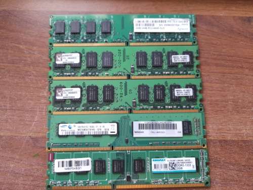 *AVOID THE CHRISTMAS RUSH*LOT OF RAM CARDS**3X 2GB DDR2, 2 X 2GB DDR3**ONE BID FOR ALL*R99 FREIGHT**
