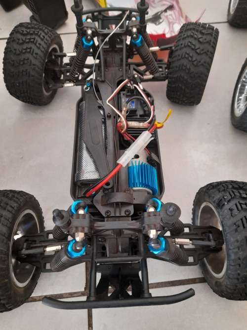 *WOW*A KIDS CHRISTMAS DREAM*2 X ELEC OFF ROAD RC TRUCKS WITH REMOTES AND CHARGER *OVER R5000 VALUE*