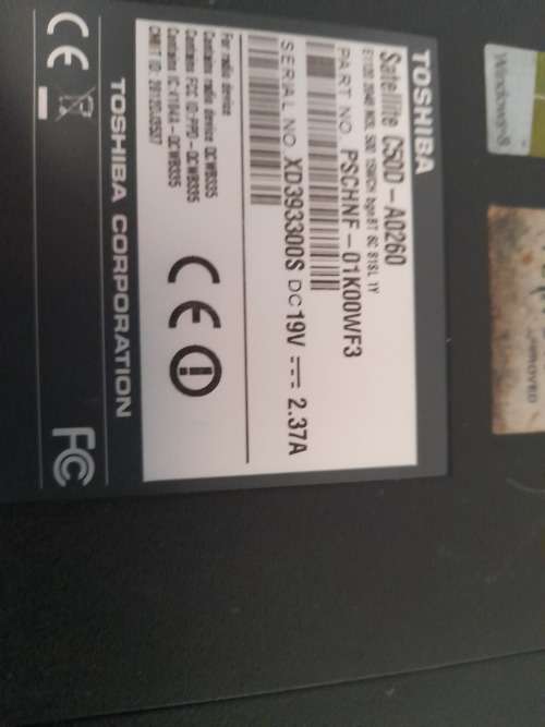 *CHRISTMAS SPECIAL**TOSHIBA SATELITE C50D, AMD E1-1200 WITH RADEON, 4GB RAM, 1TB HDD**