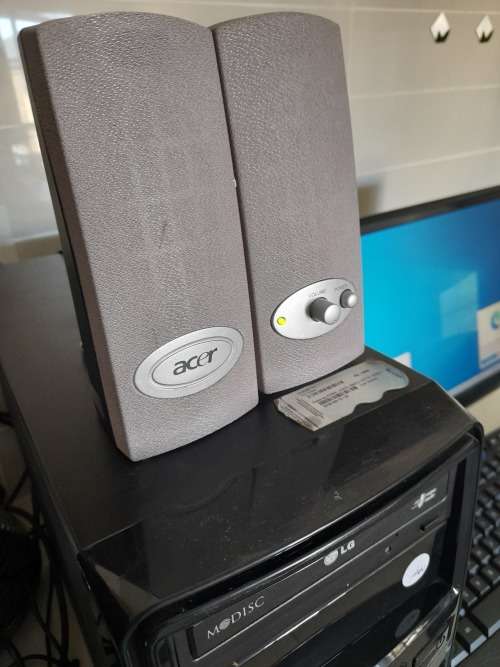 *CRAZY CHRISTMAS DEAL*I3 COMPLETE PC WITH NEW WIRELESS KEYBOARD/MOUSE,WEBCAM, SPEAKERS ETC**