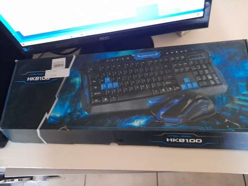 *CRAZY CHRISTMAS DEAL*I3 COMPLETE PC WITH NEW WIRELESS KEYBOARD/MOUSE,WEBCAM, SPEAKERS ETC**