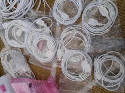* CELL PHONE STORE LIQUIDATION STOCK*CELL PHONE DISPLAY/LOCKING STANDS, NTERNET SWITCHES,CAMERAS ETC