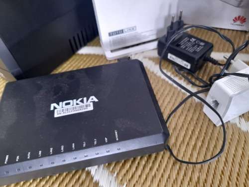 * STOCK CLEARANCE**BULK LOT OF UPS,ROUTERS,3G ROUTERS, RANGE EXTENDER,CD RADIO ETC**