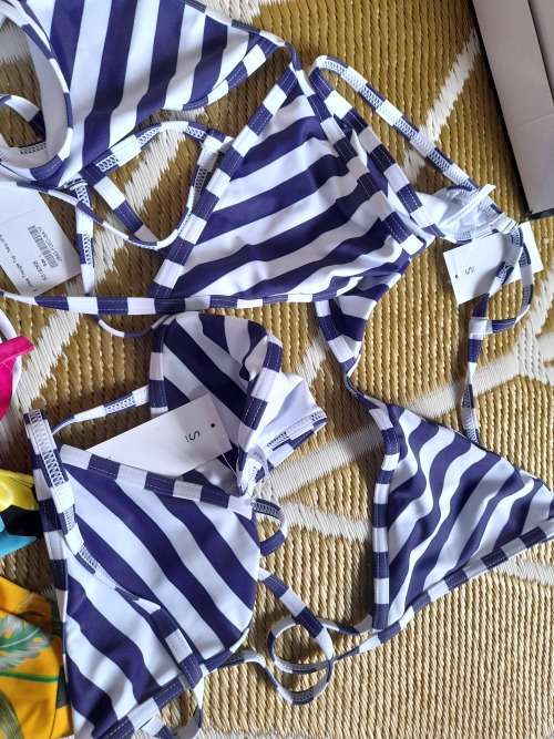 *FREE FREIGHT CHRISTMAS DEAL**BULK LOT OF NEW KIDS AND TEEN BIKINI SETS*OVER R3000 VALUE**